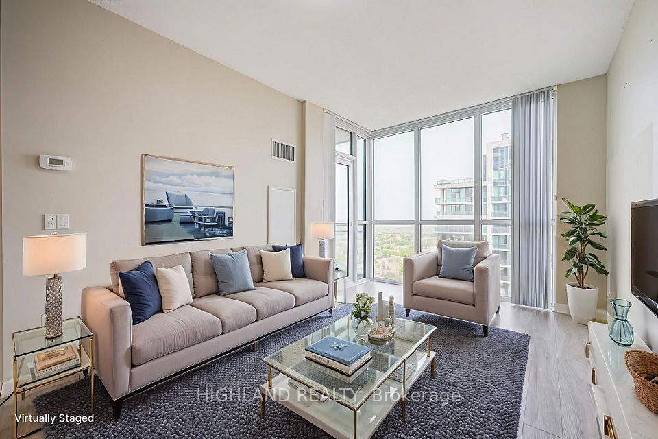 3975 Grand Park