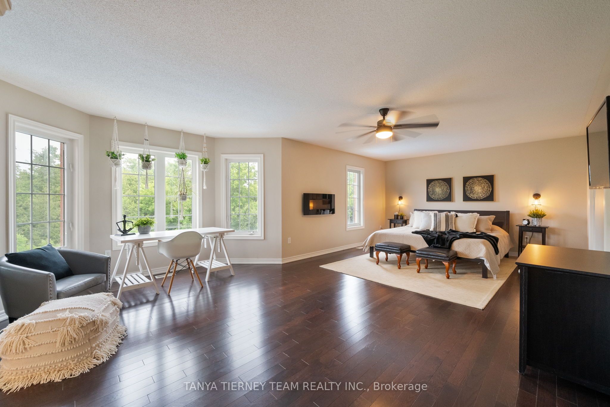 11 Covington Drive