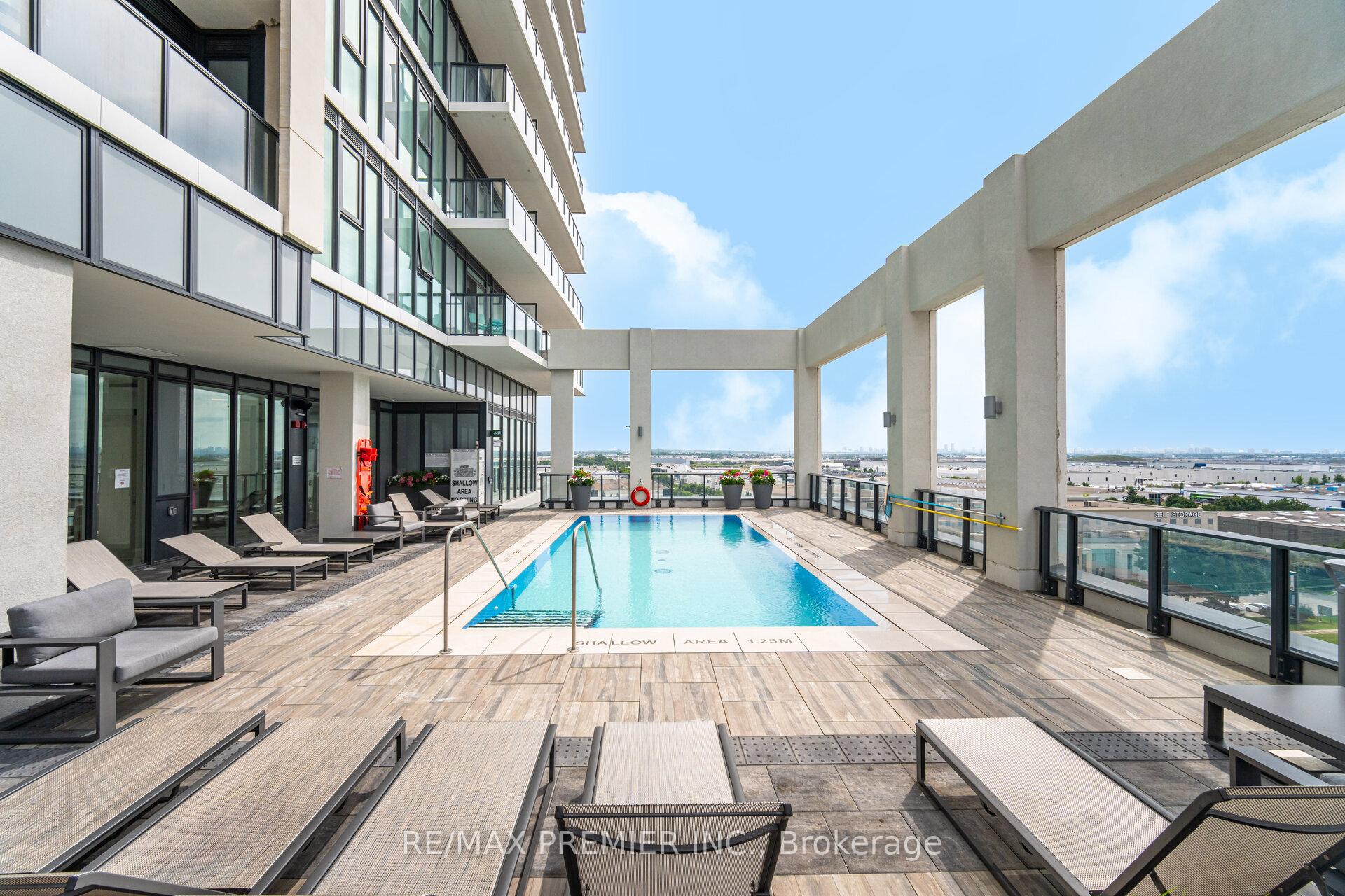2 Bedrooms Condo at 9000 Jane,  Vaughan For sale