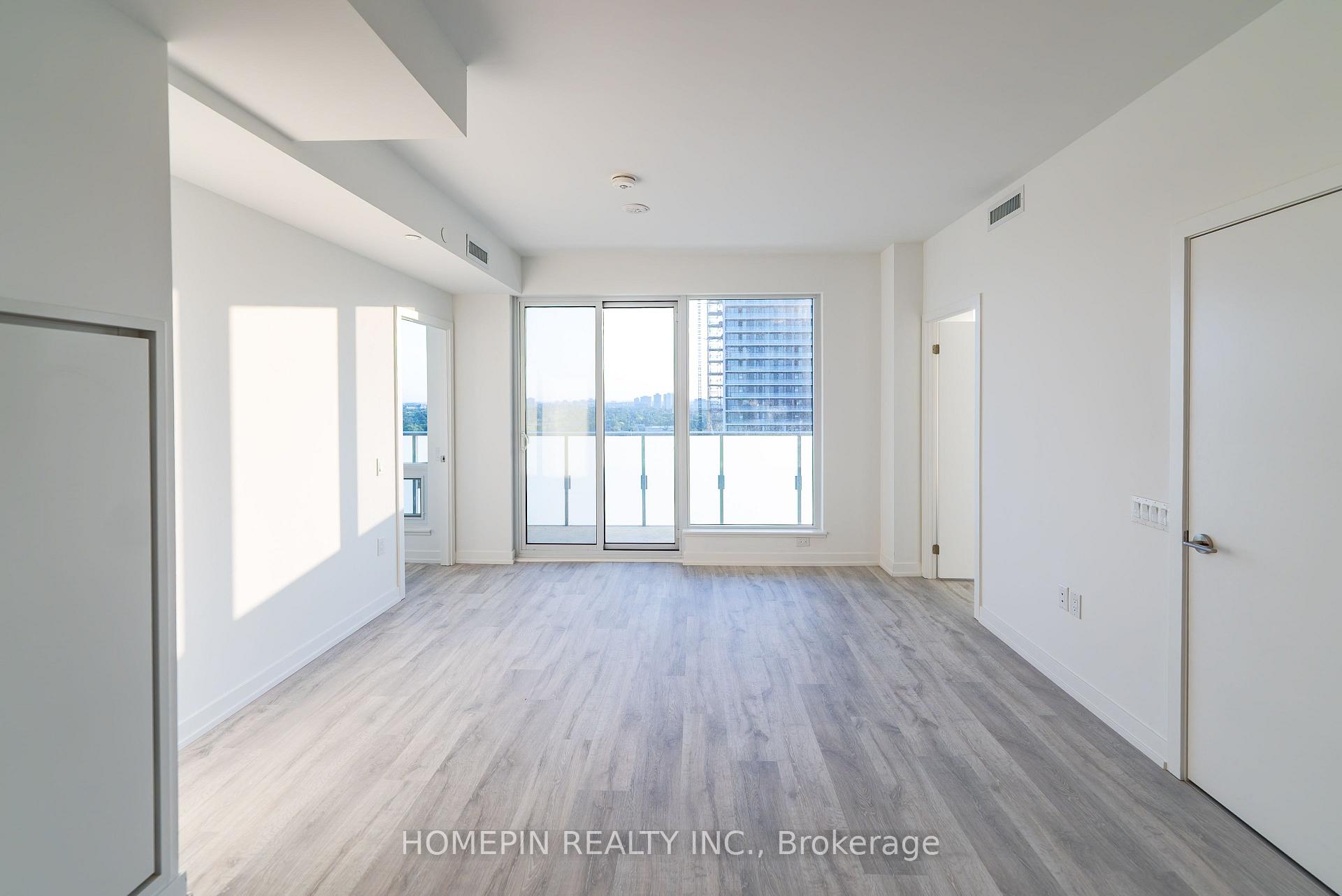 2 Bedrooms Condo at 7 Golden Lion, Toronto For sale