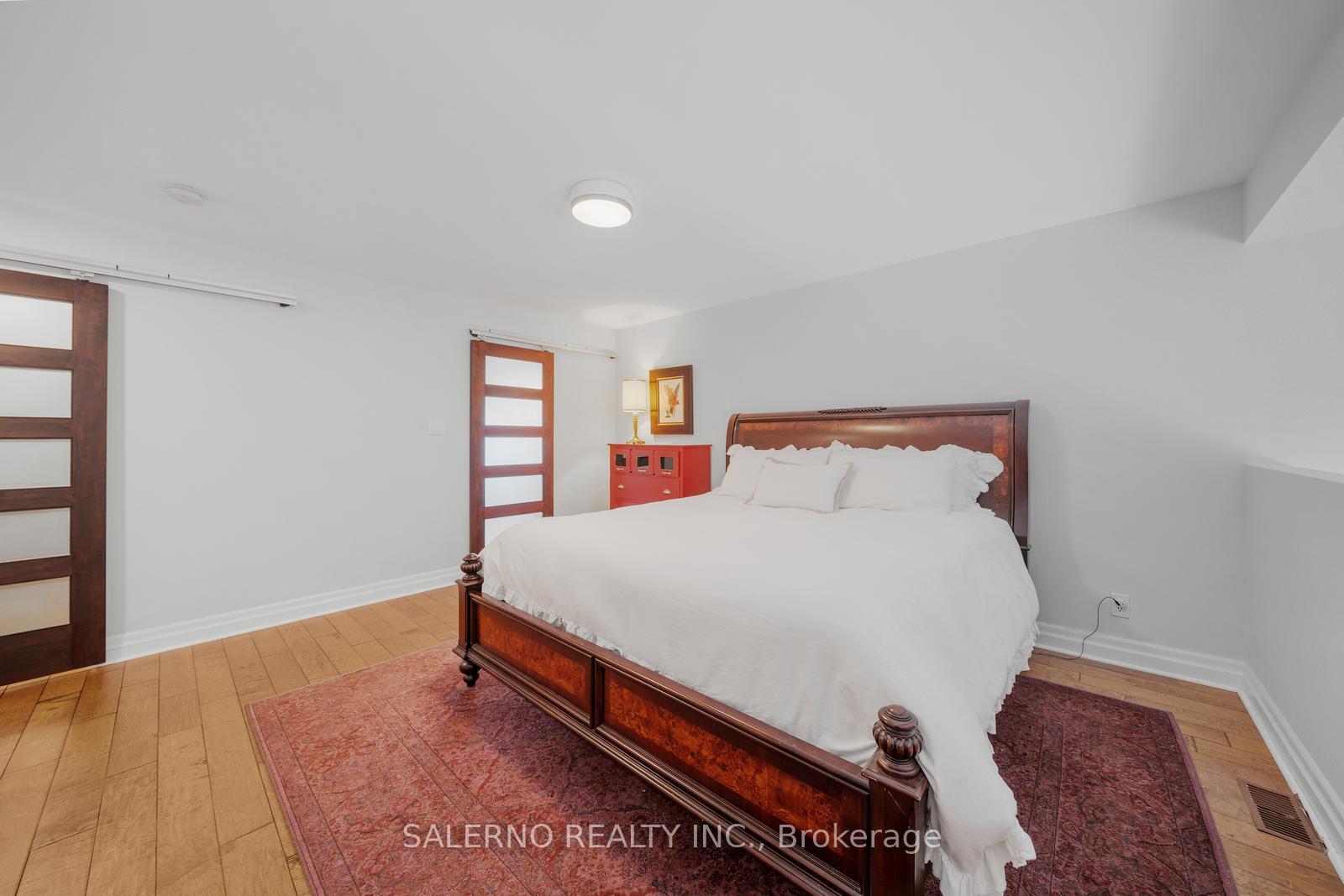 3 Bedrooms Condo at 128 Aerodrome, Toronto For sale
