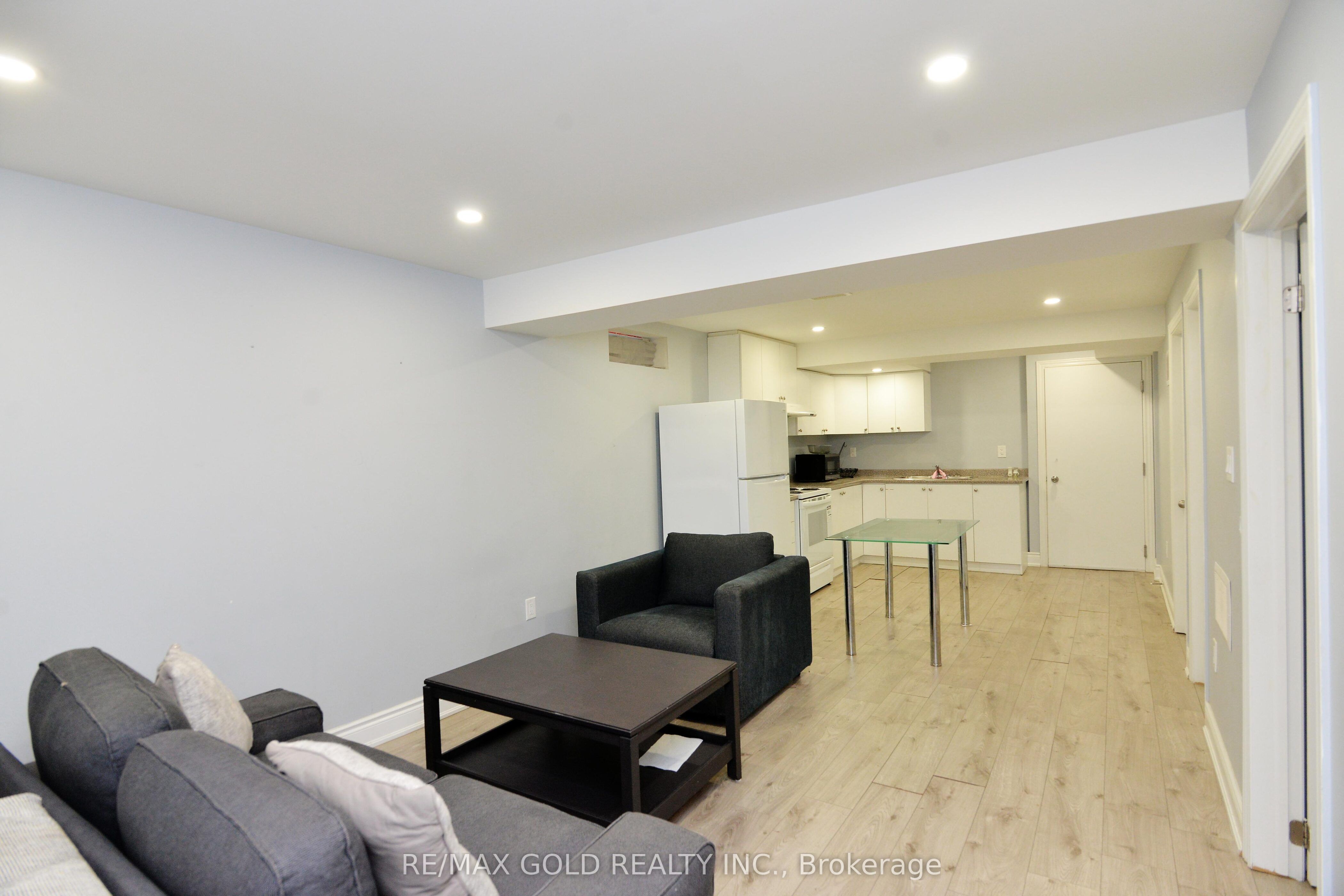 15 Mercedes Road, Brampton Northwest Brampton