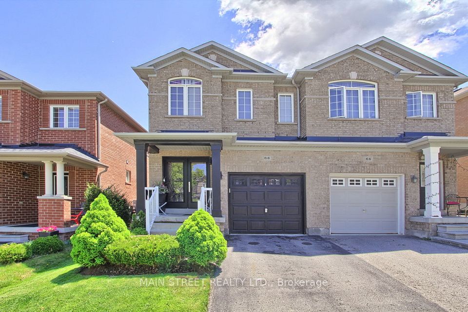 68 Four Seasons Crescent