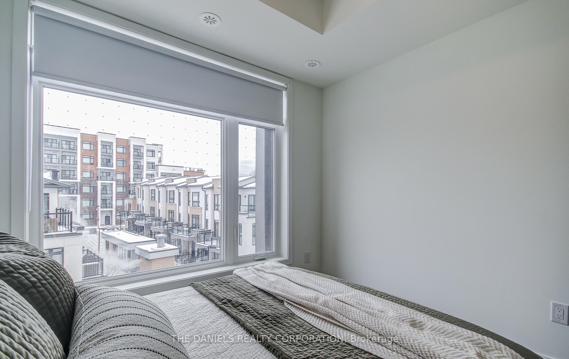 1 Bedroom Condo at 165 Canon Jackson,  Toronto For sale