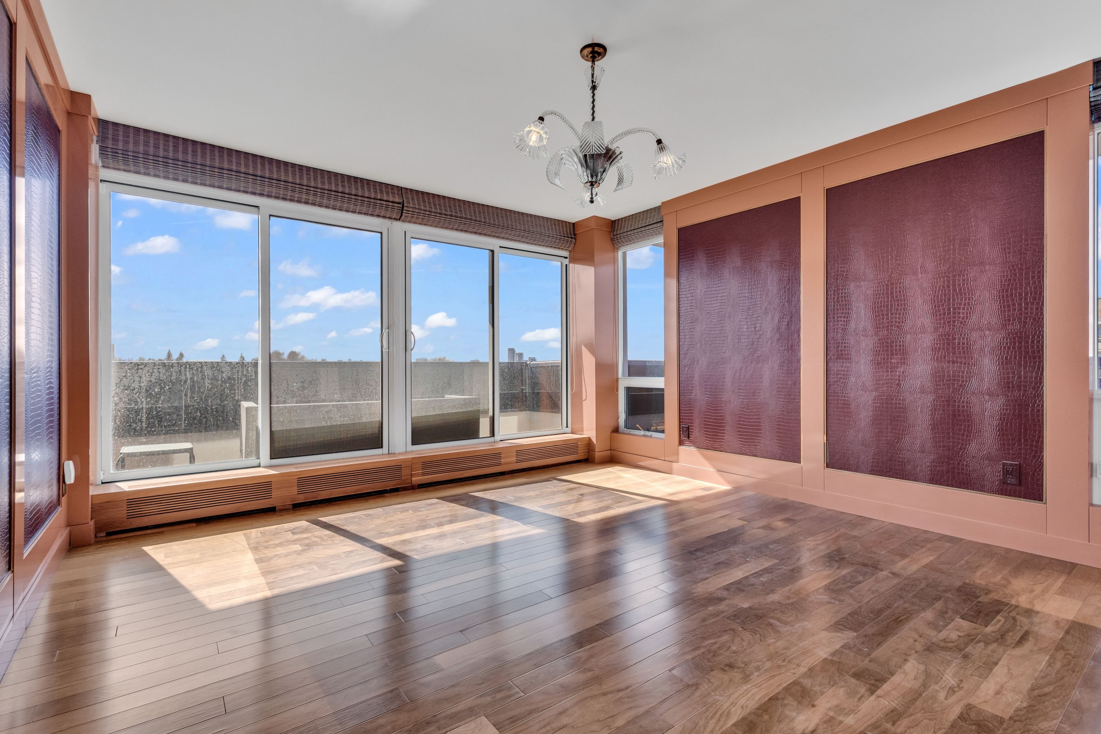 2600 Bathurst Street 801