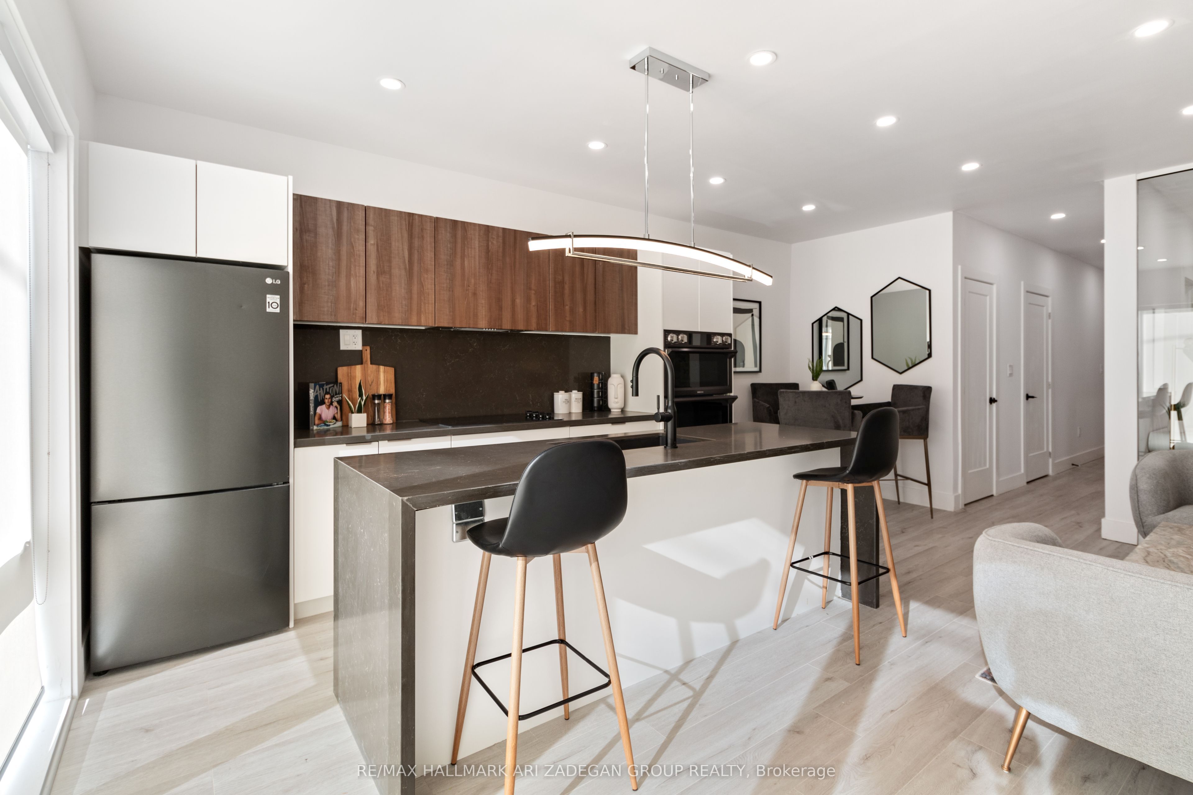 16 Minto Street, #1