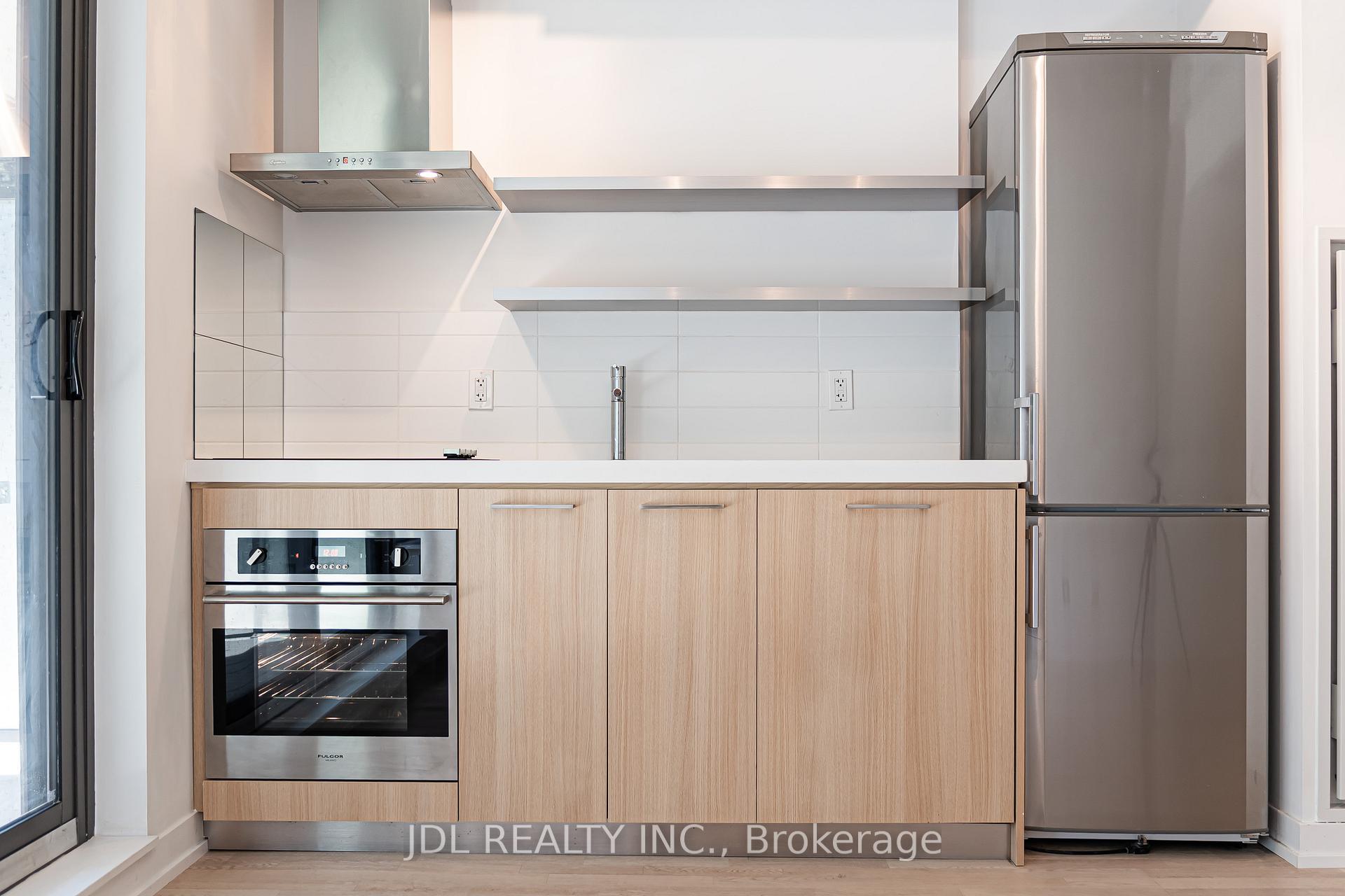 1 Bedroom Condo at 461 Adelaide, Toronto For sale