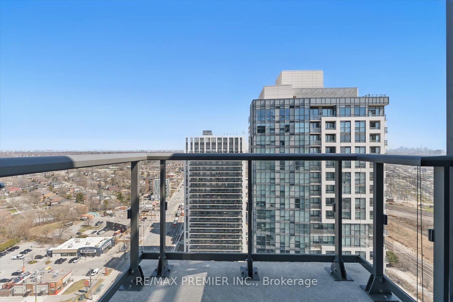 2 Bedrooms Condo at 50 Thomas Riley, Toronto For sale
