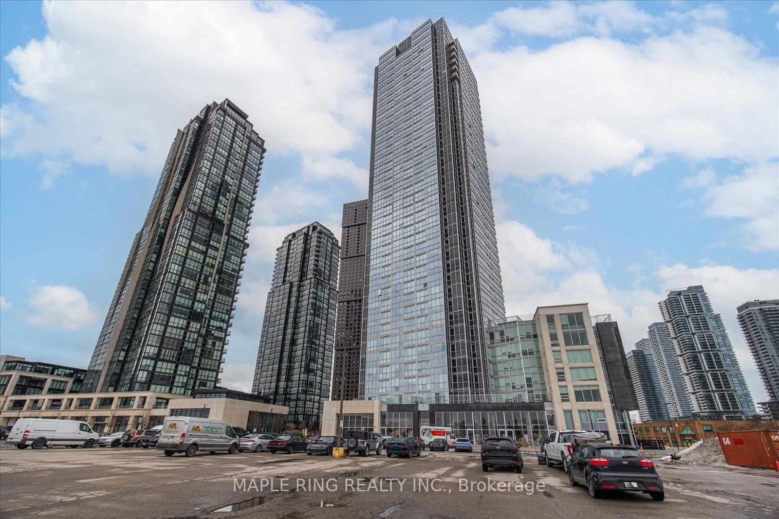2 Bedrooms Condo at 2916 Highway 7, Vaughan For sale