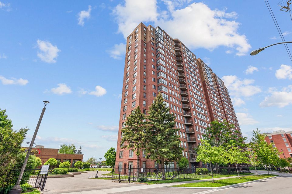 330 Mccowan