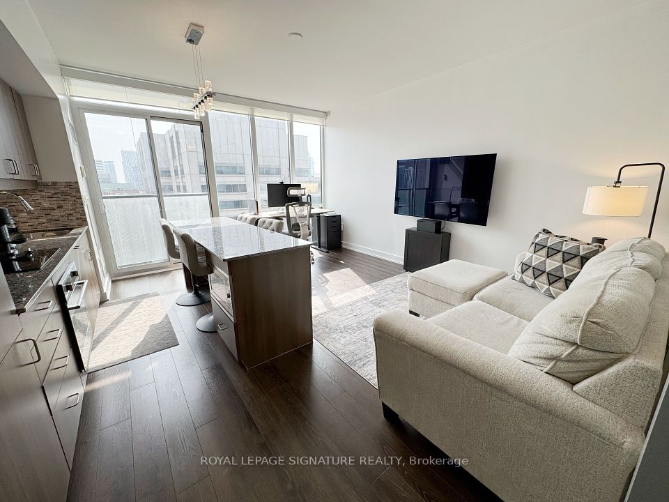 426 University Avenue