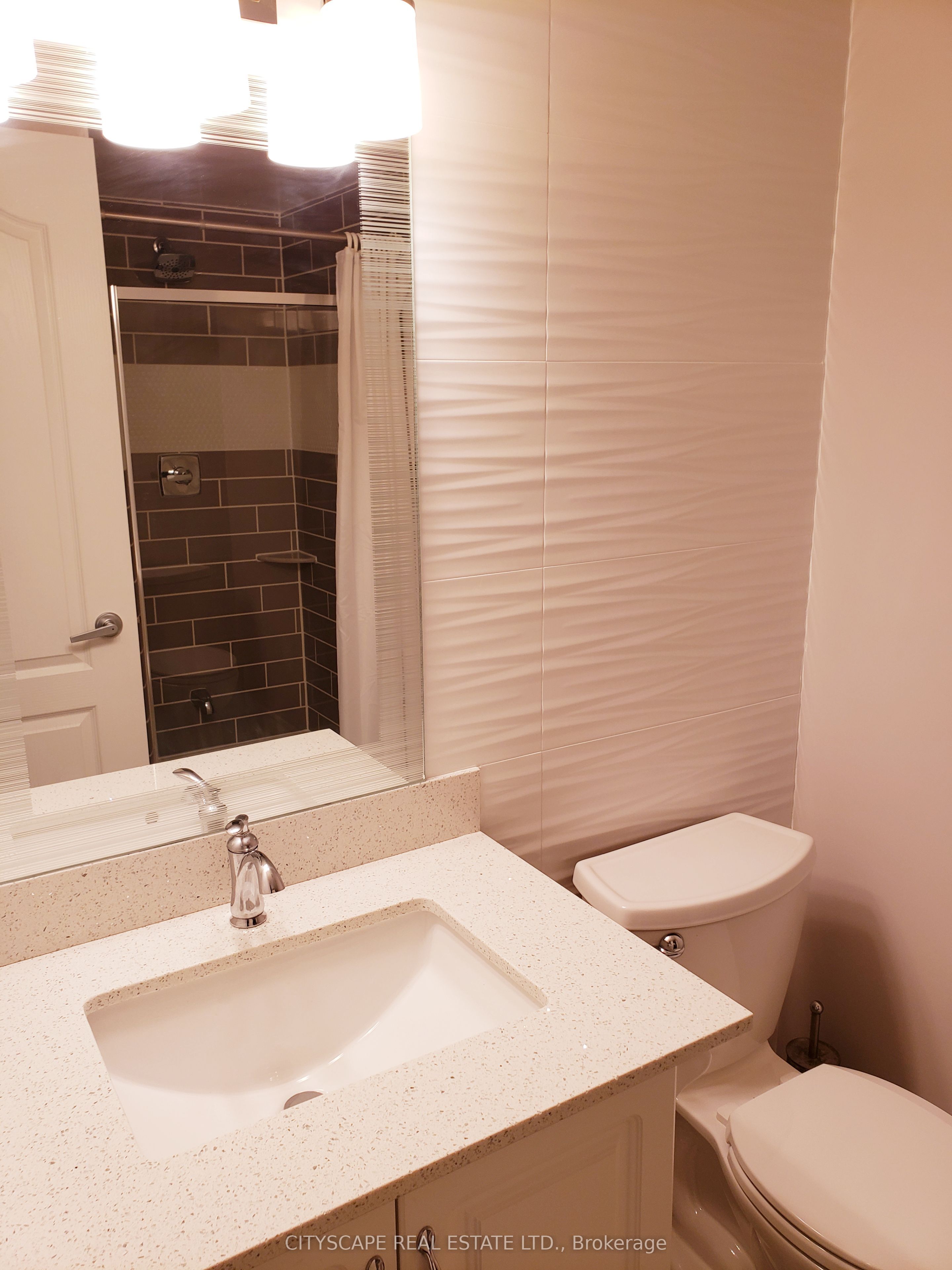 1 Elm Drive W, #1812