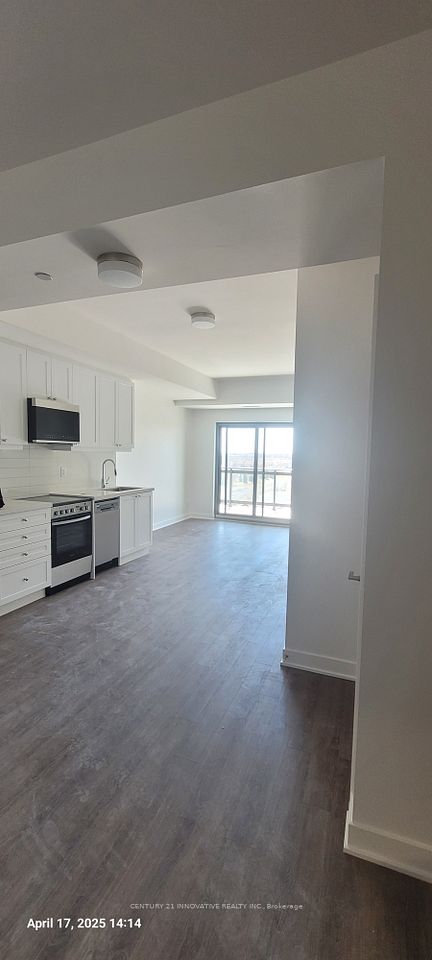 #812 - 55 Clarington Boulevard, Clarington, ON L1C 0A1