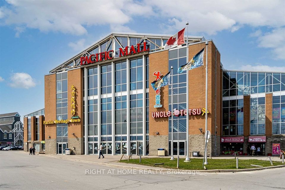 4300 Steeles