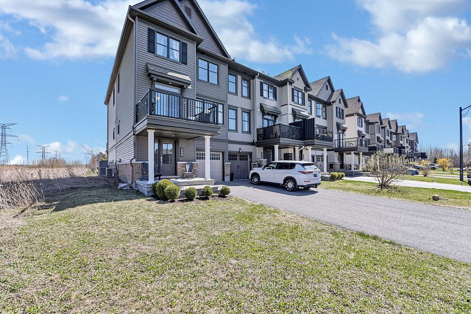 550 Petrichor Crescent