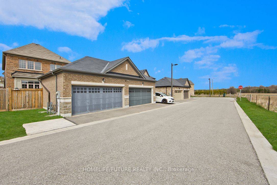 35 Gordon Landon Drive