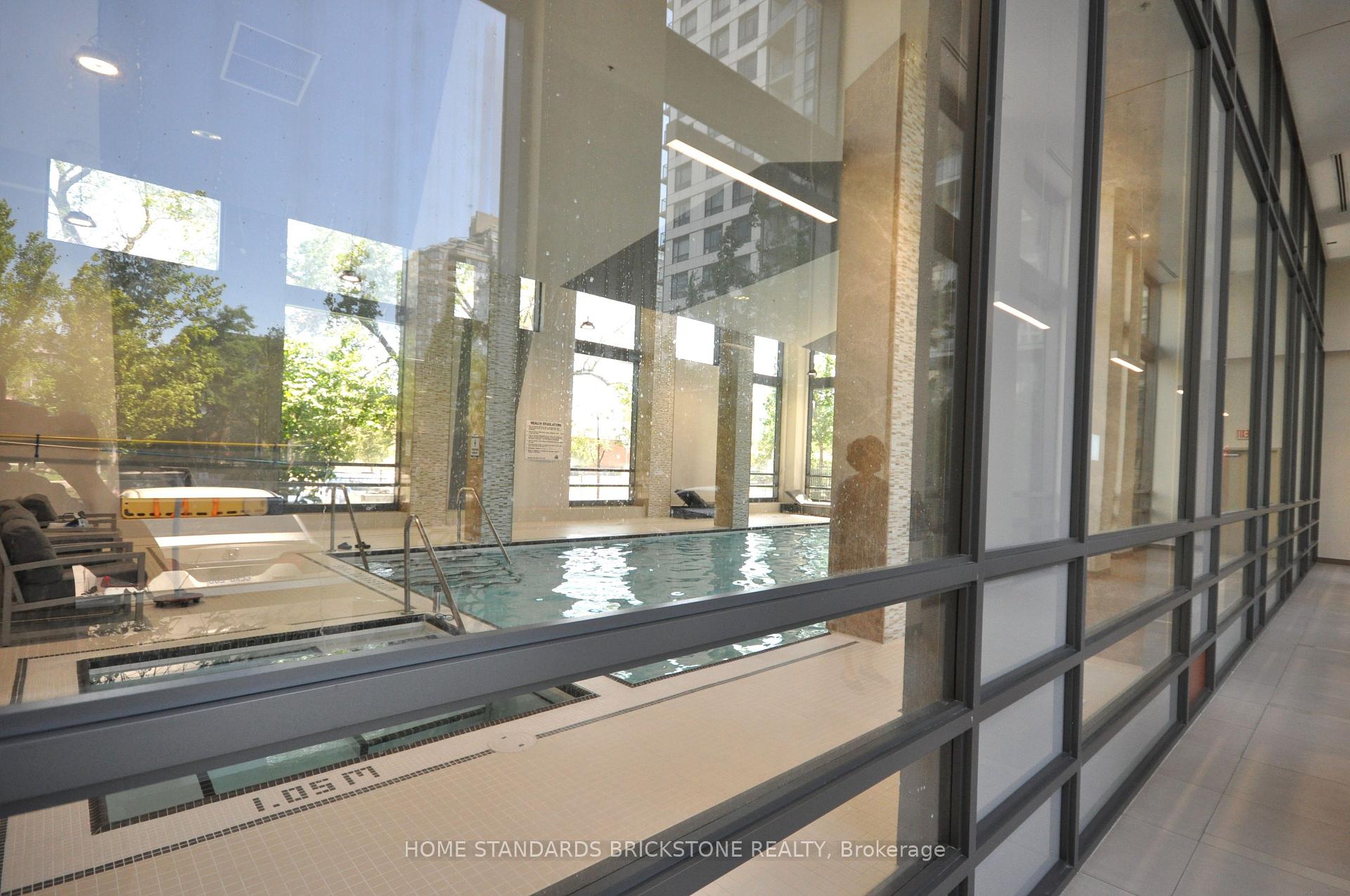 2 Bedrooms Condo at 195 Bonis, Toronto For sale