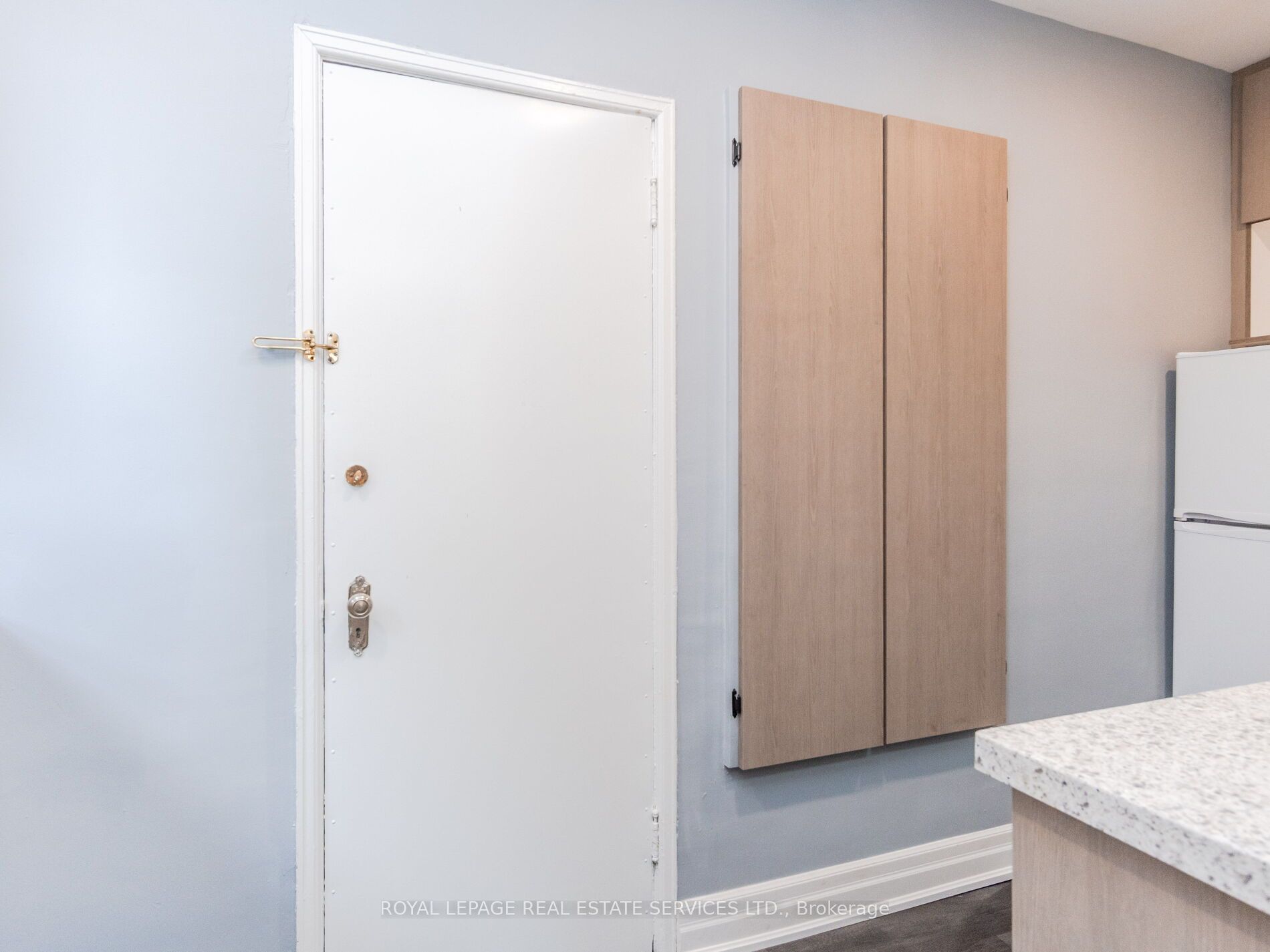 306 South Kingsway, #2