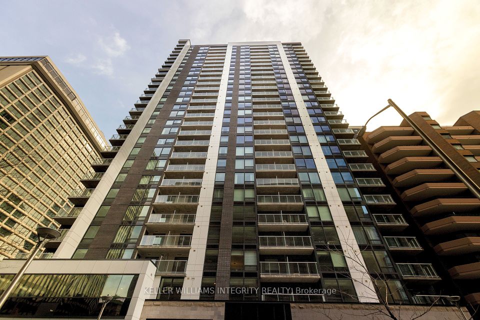 #2005 - 340 Queen Street, OttawaCentre, ON K1R 0G1