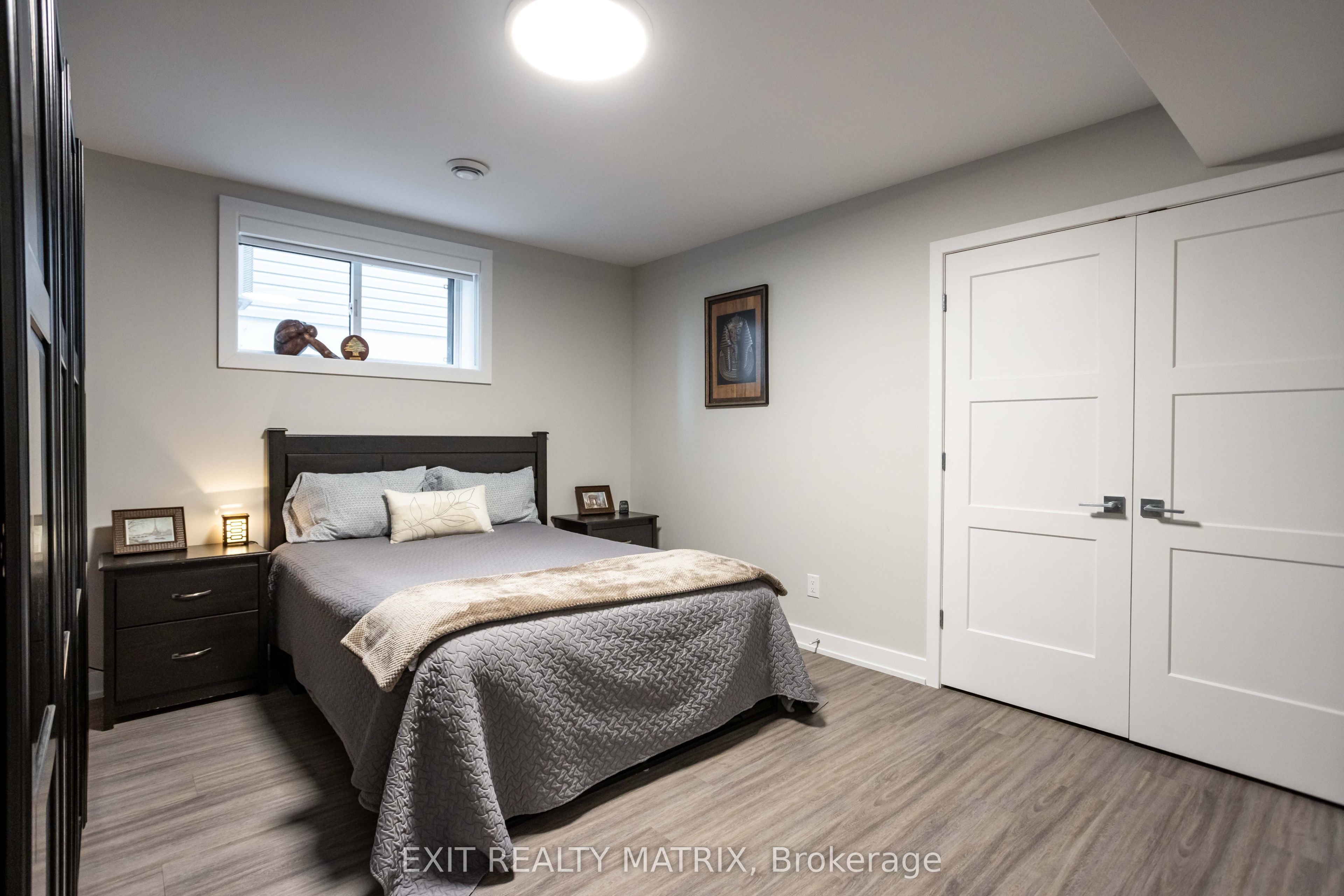 406 Dore Street