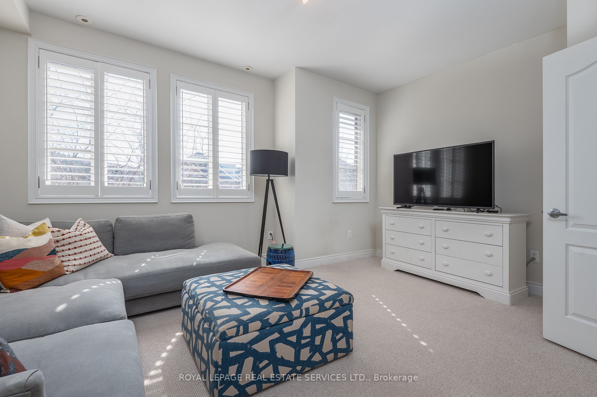 20 Shires Lane, #4