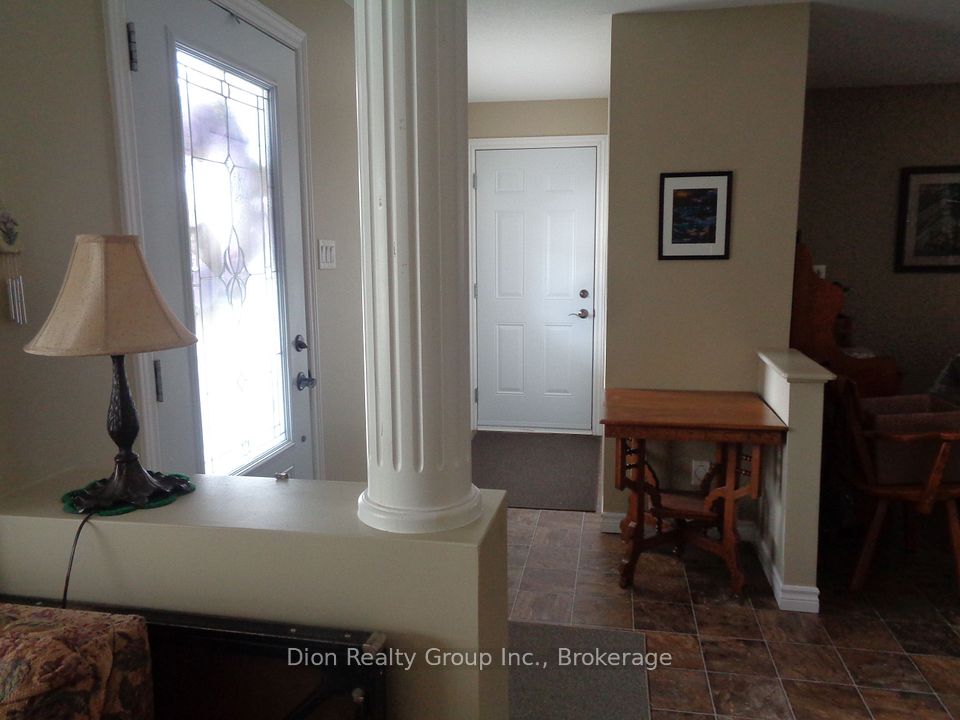 16 Calbeck Avenue, Kirkland Lake, ON P2N 3S1