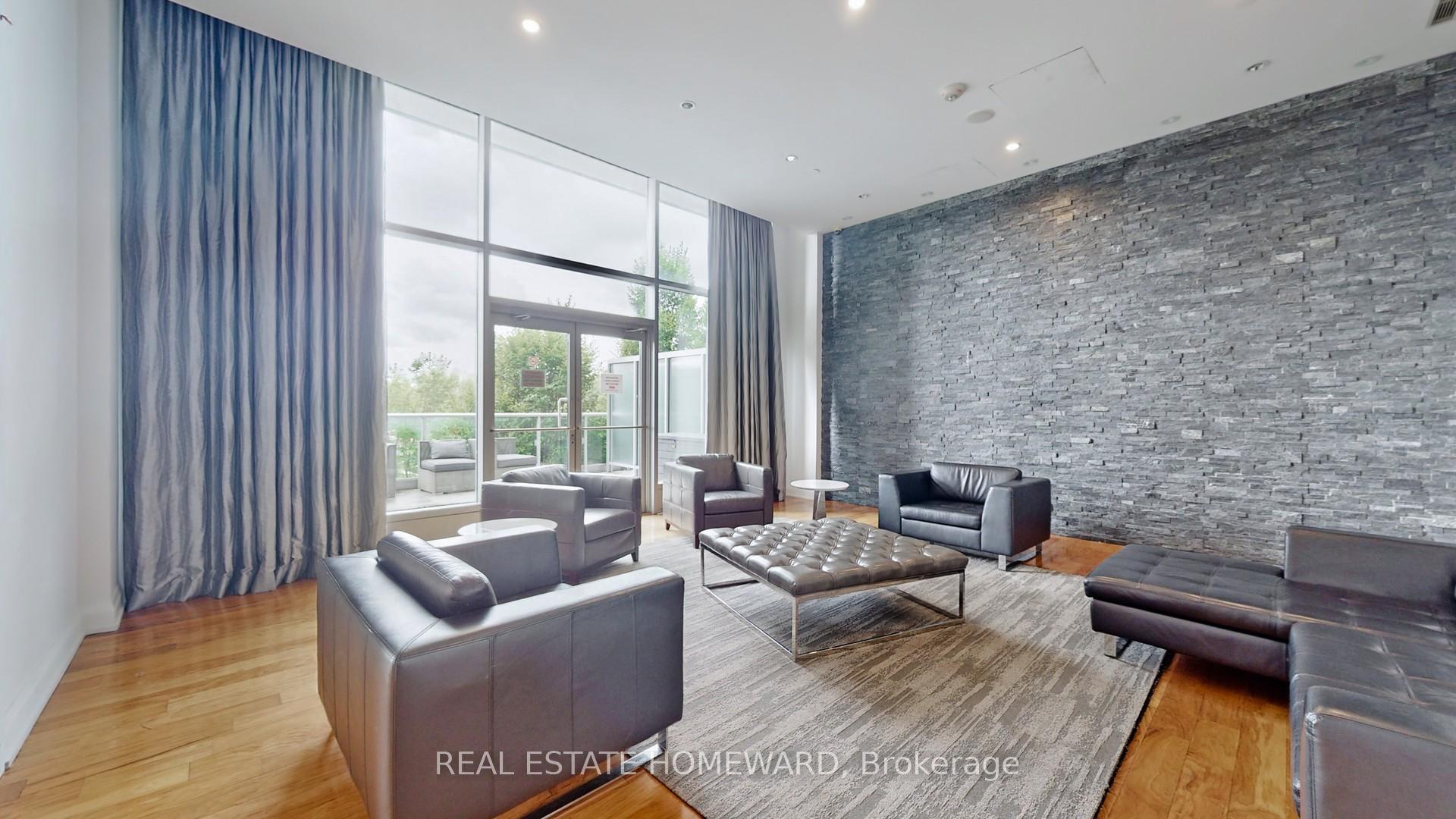 2 Bedrooms Condo at 66 Forest Manor, Toronto For sale