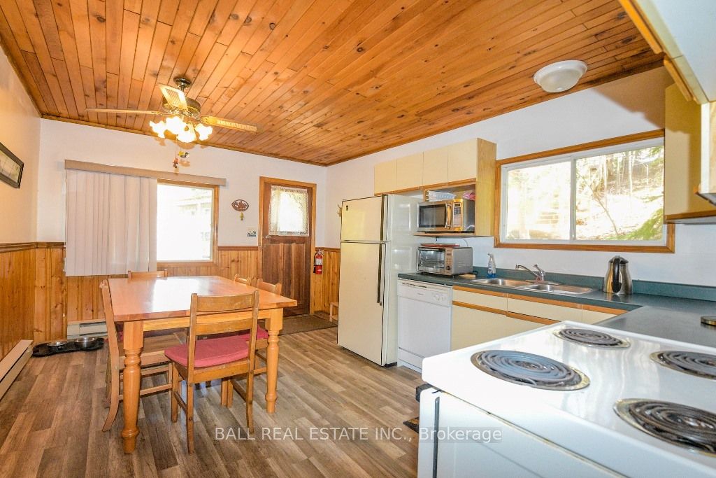 1569G Weslemkoon Lake Road, Limerick, ON K0K 2M0