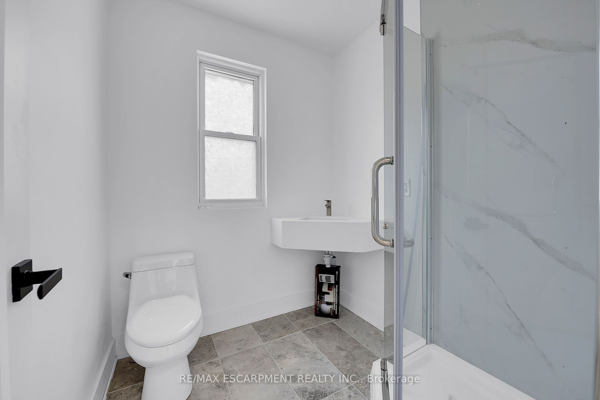 145 Prospect Street, Hamilton, ON L8L 6X8
