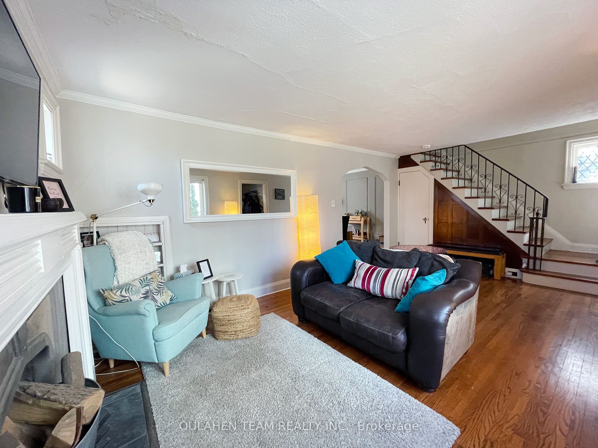 43 Glendora Avenue