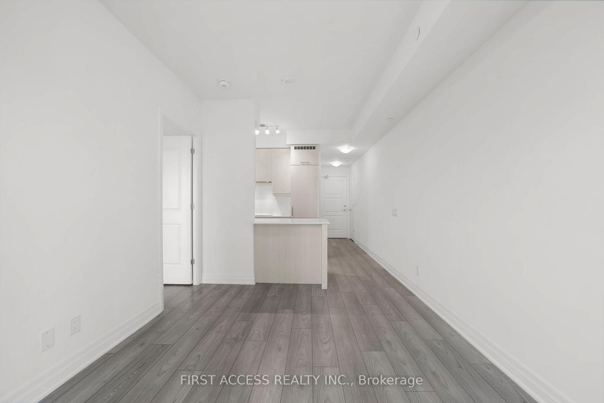 1 Bedroom Condo at 36 ELM,  Mississauga For sale