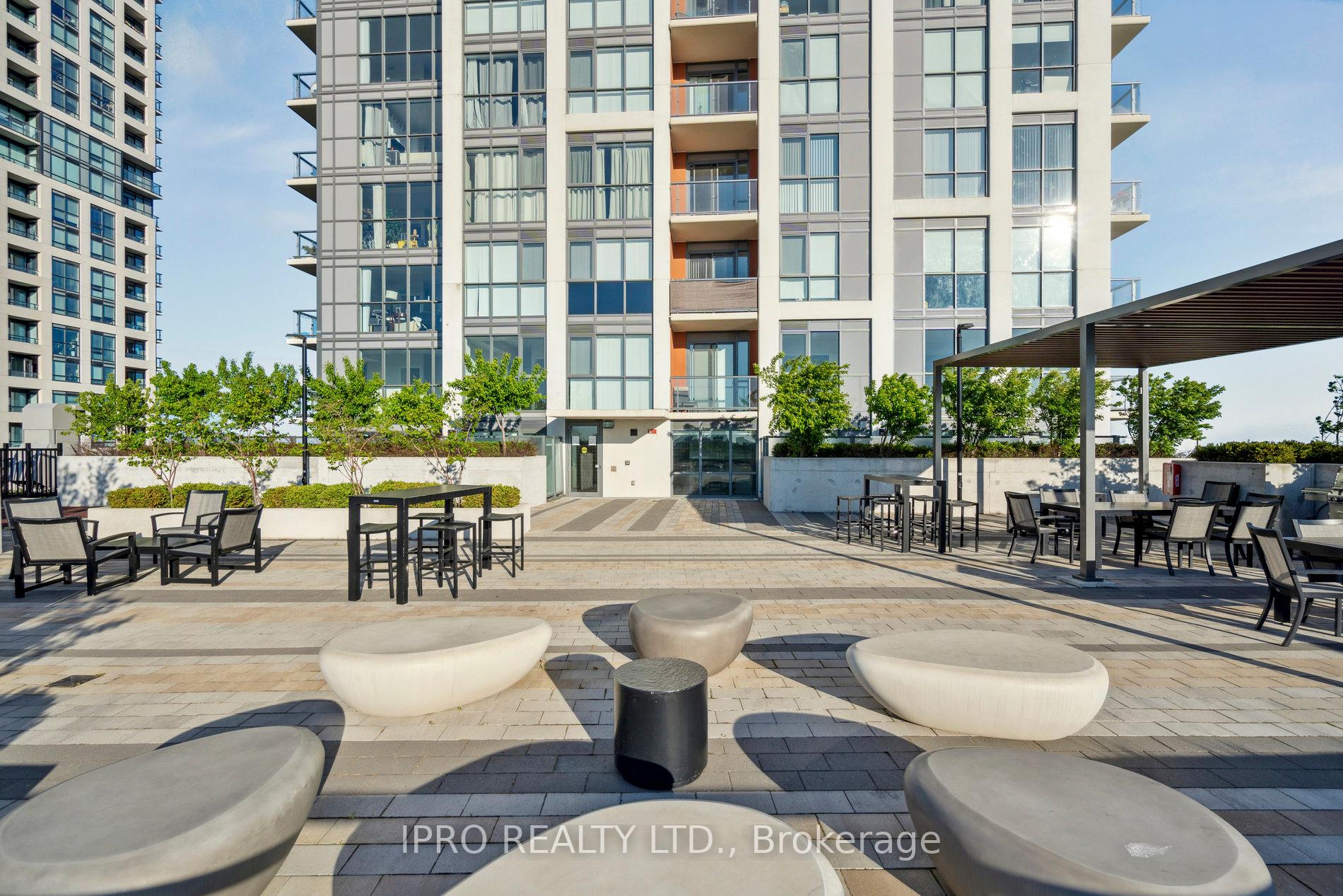 2 Bedrooms Condo at 50 Thomas Riley, Toronto For sale