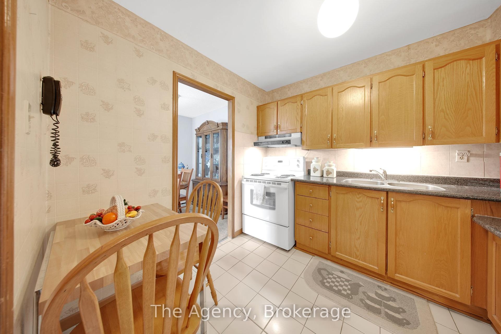 2 Bedrooms Condo at 330 Dixon, Toronto For sale