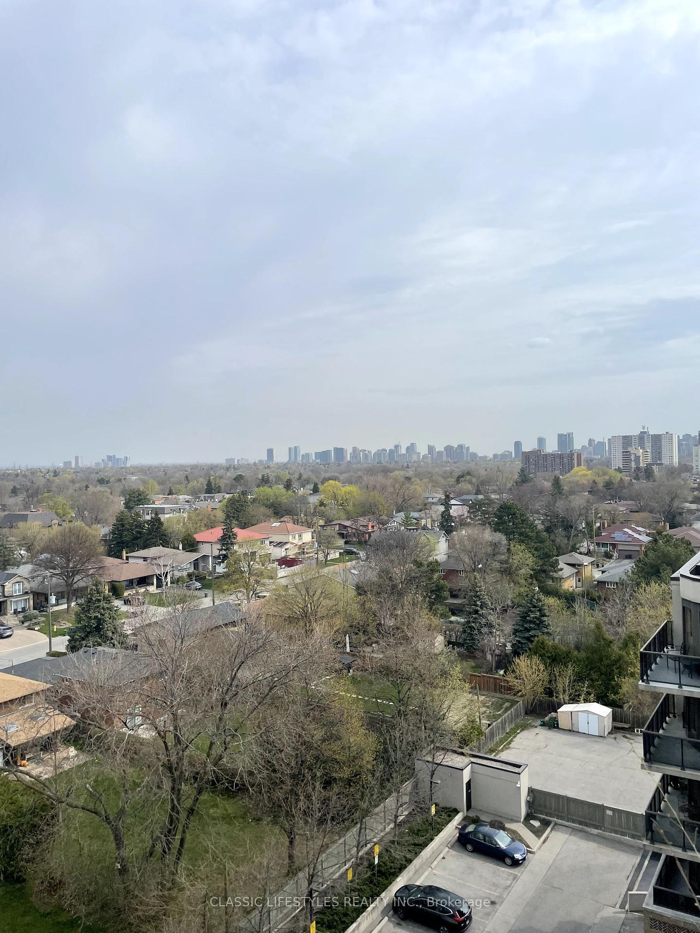 2 Bedrooms Condo at 760 Sheppard,  Toronto For sale