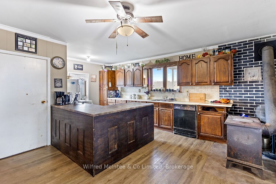 15339 6 Highway, Assiginack, ON P0P 1N0