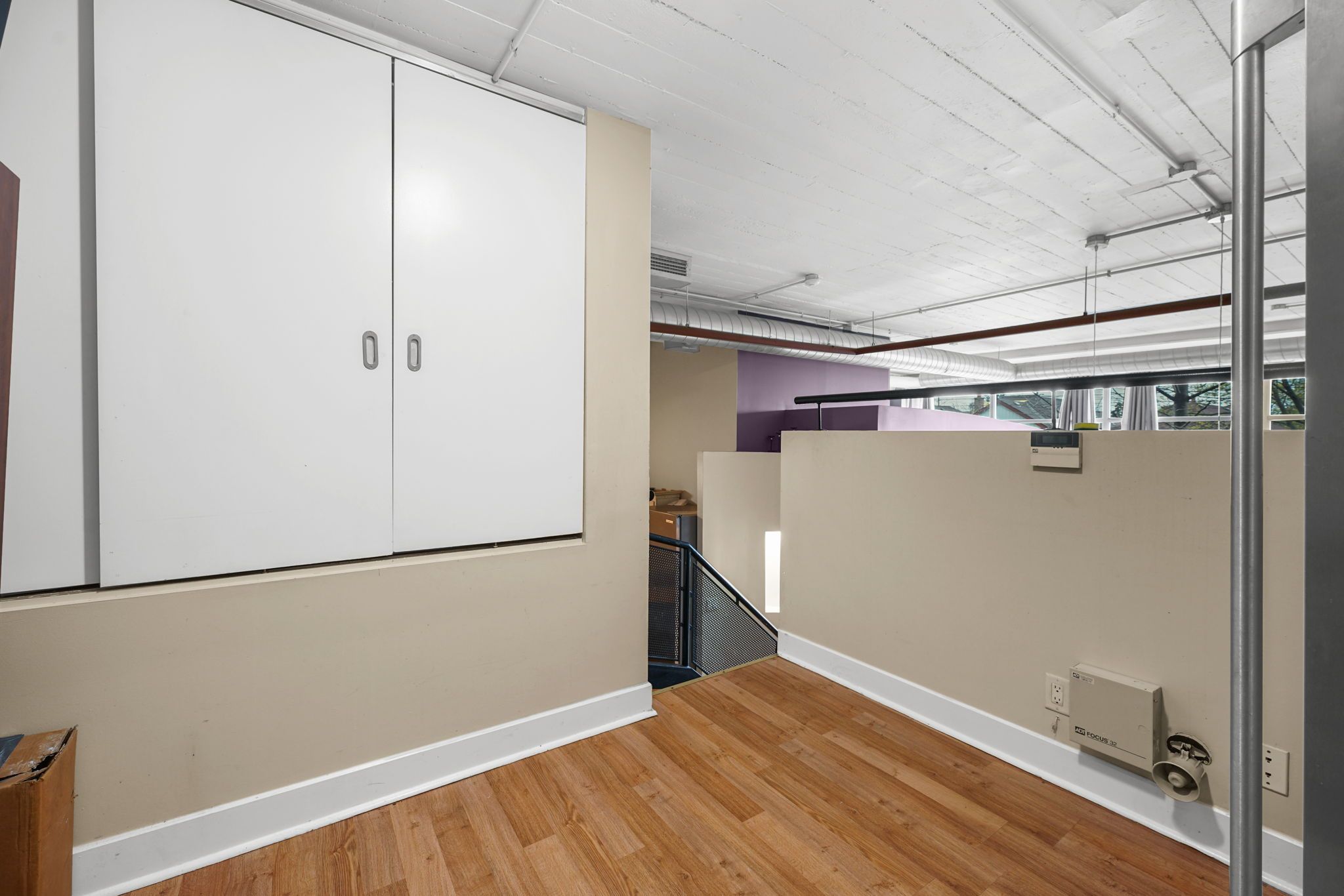 1001 Roselawn Avenue 115