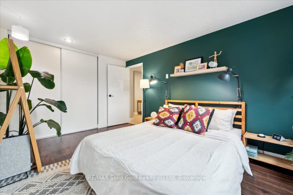 104 Kingswood Drive, #17