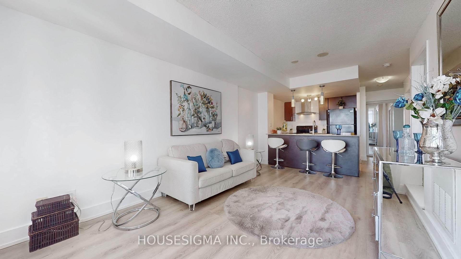2 Bedrooms Condo at 190 Borough,  Toronto For sale