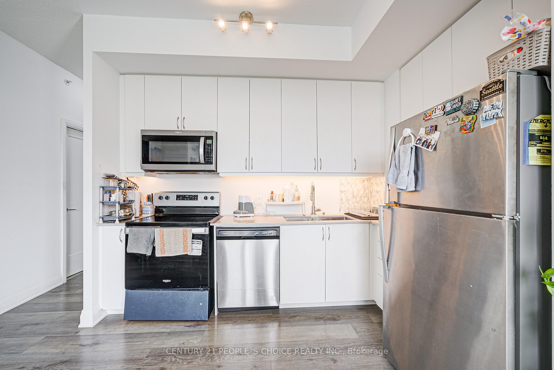 2 Bedrooms Condo at 3220 Sheppard, Toronto For sale