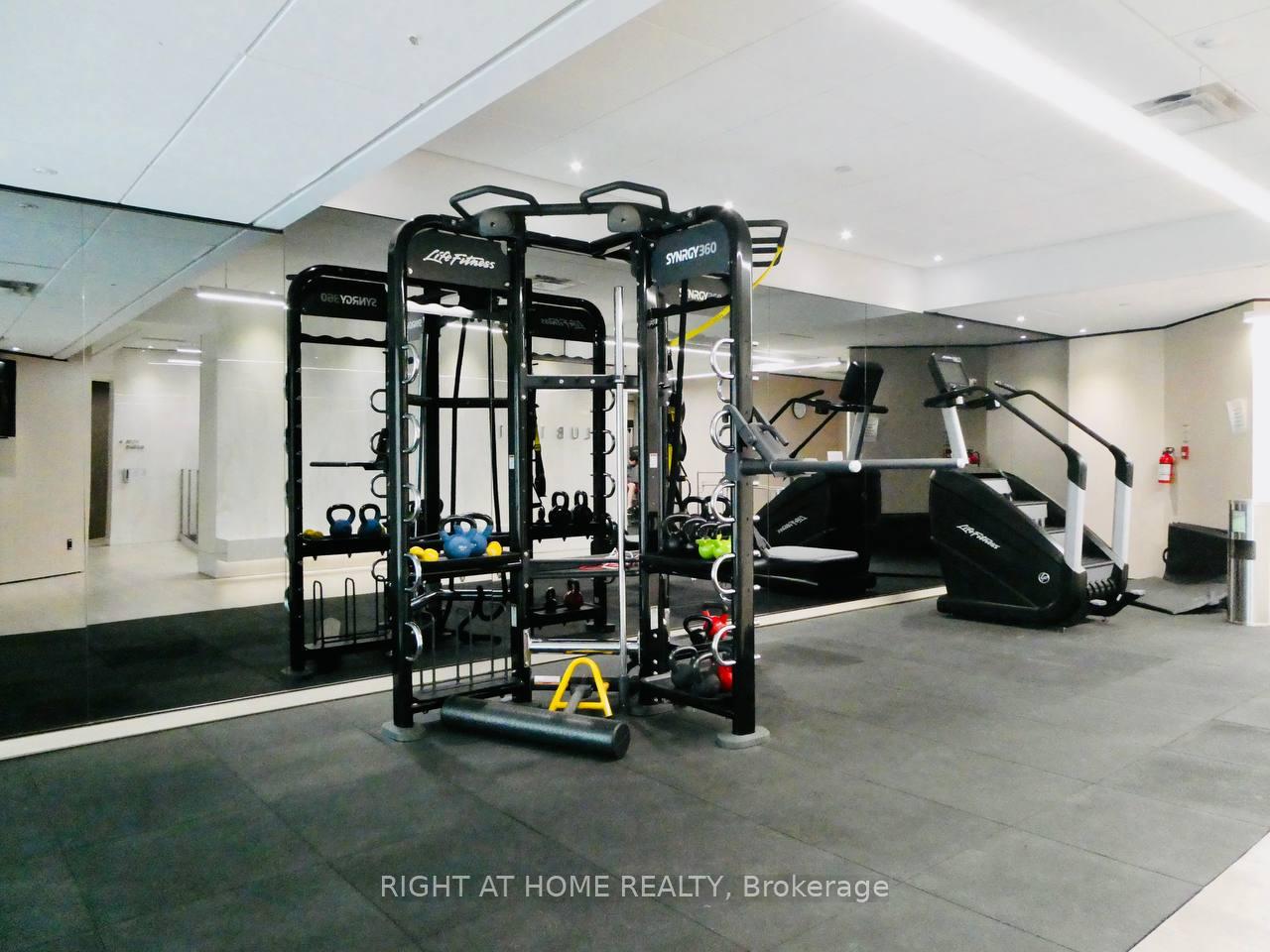 2 Bedrooms Condo at 1001 Bay, Toronto For sale