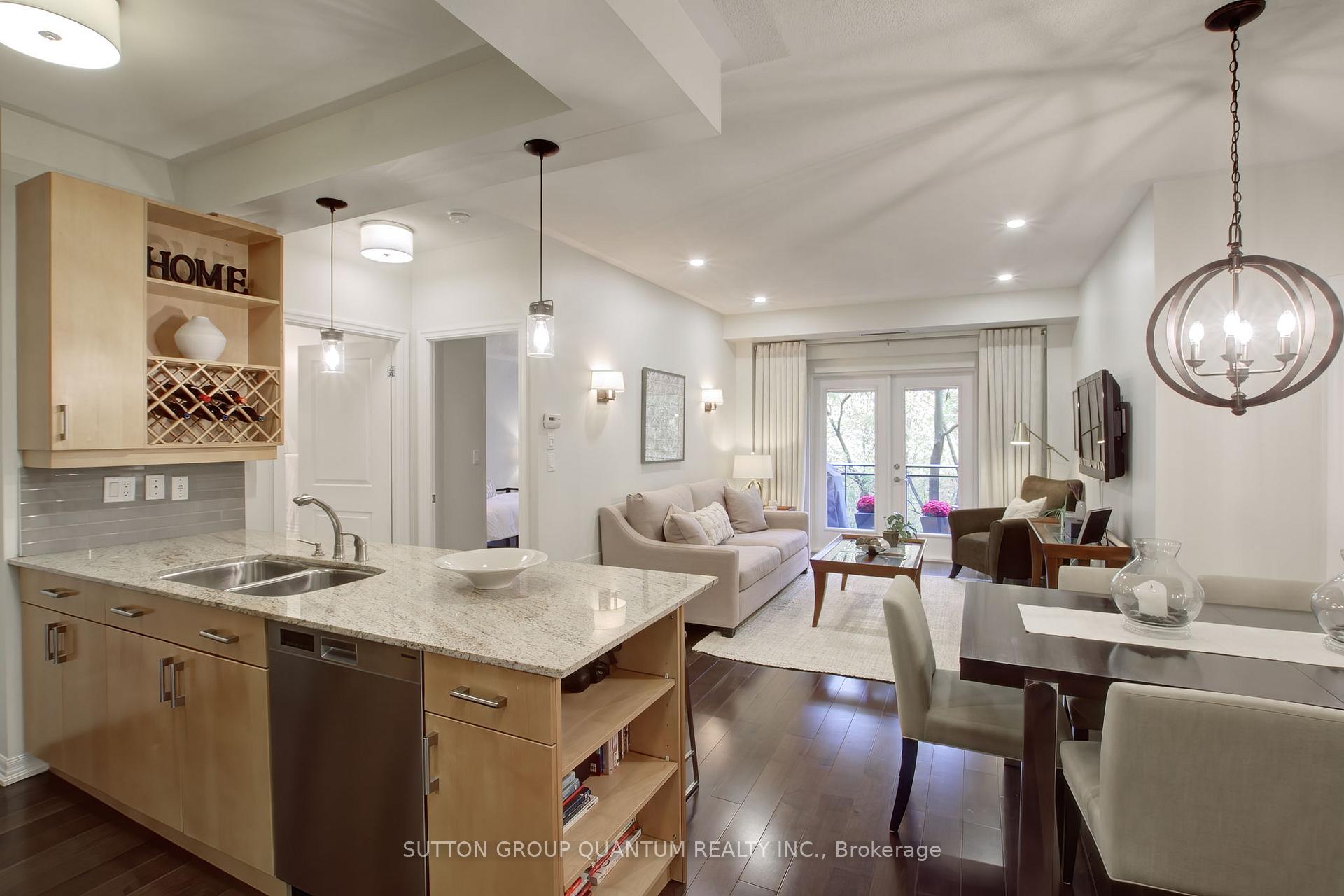 2 Bedrooms Condo at 245 Dalesford, Toronto For sale