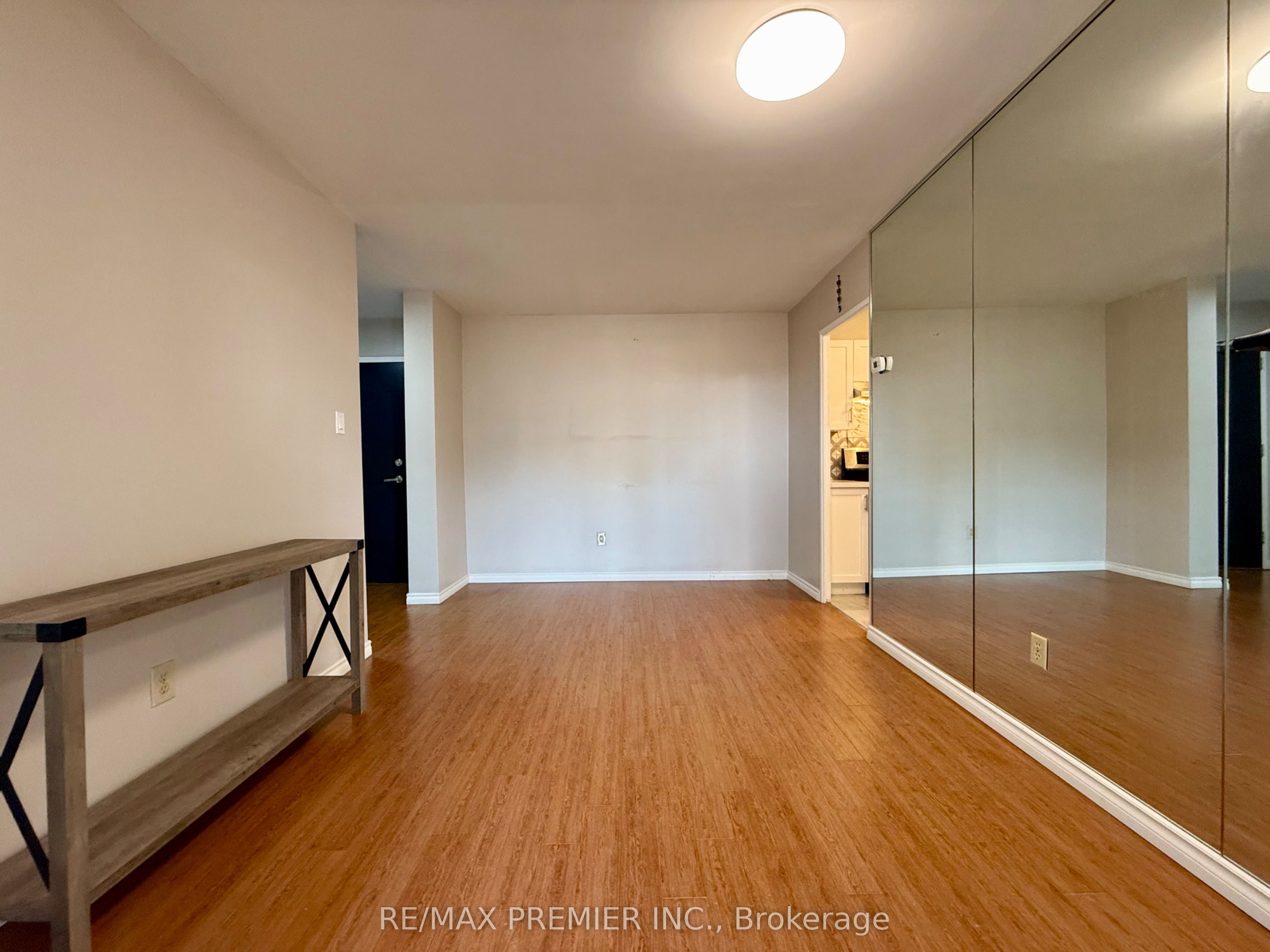 31 Four Winds Drive, #502