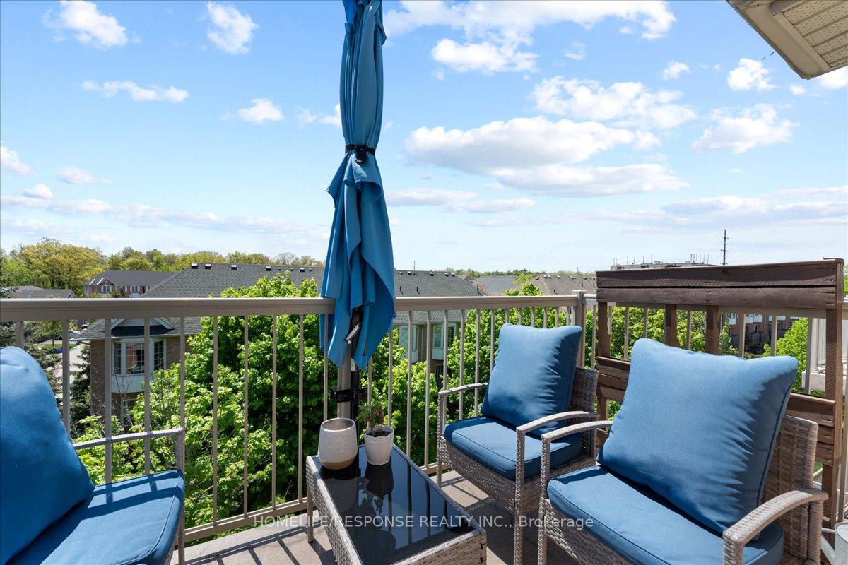 2 Bedrooms Condo at 1820 Walker’s, Burlington For sale