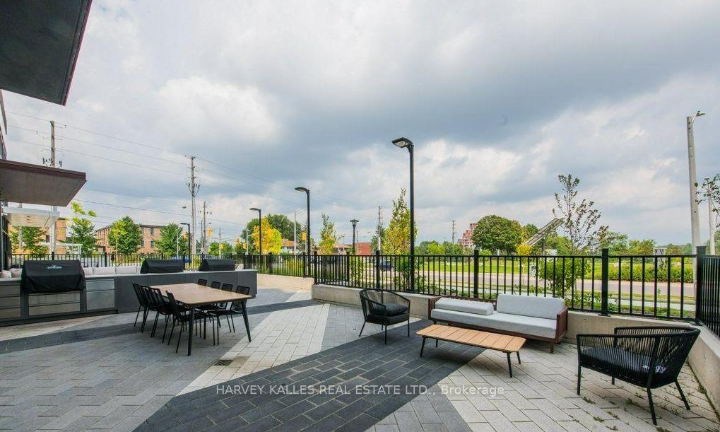 4 Bedrooms Condo at 60 George Butchart, Toronto For sale