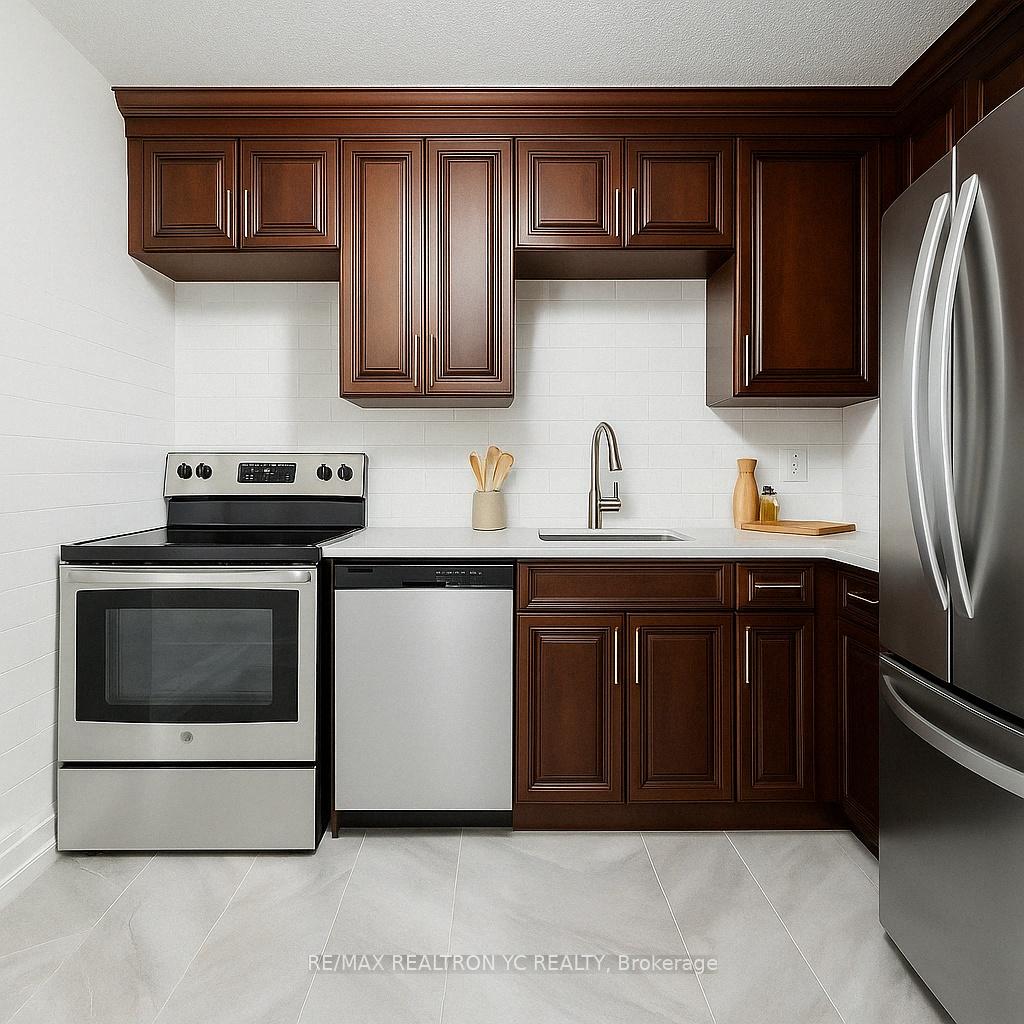 2 Bedrooms Condo at 100 Wingarden,  Toronto For sale