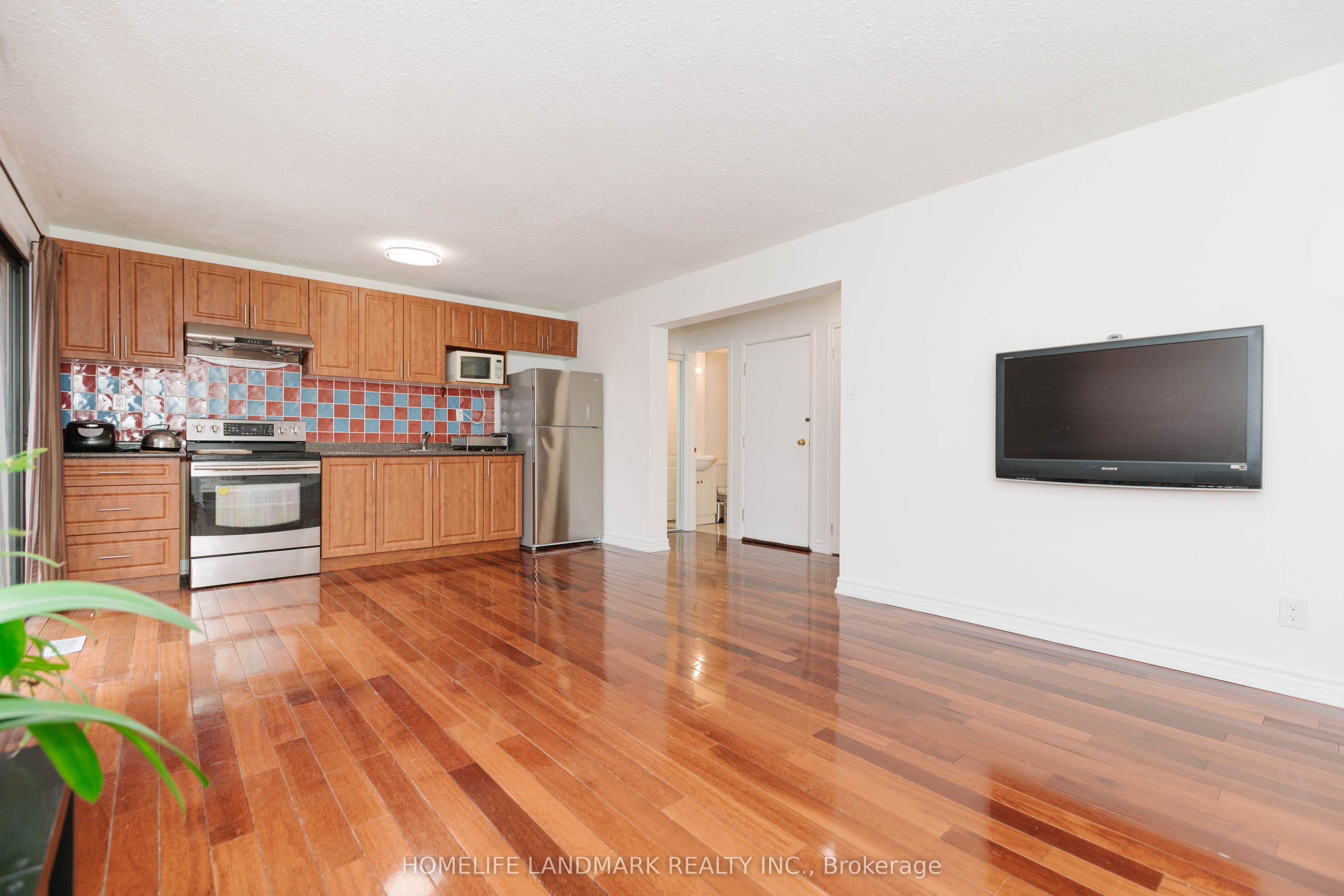 82 Dafoe Crescent