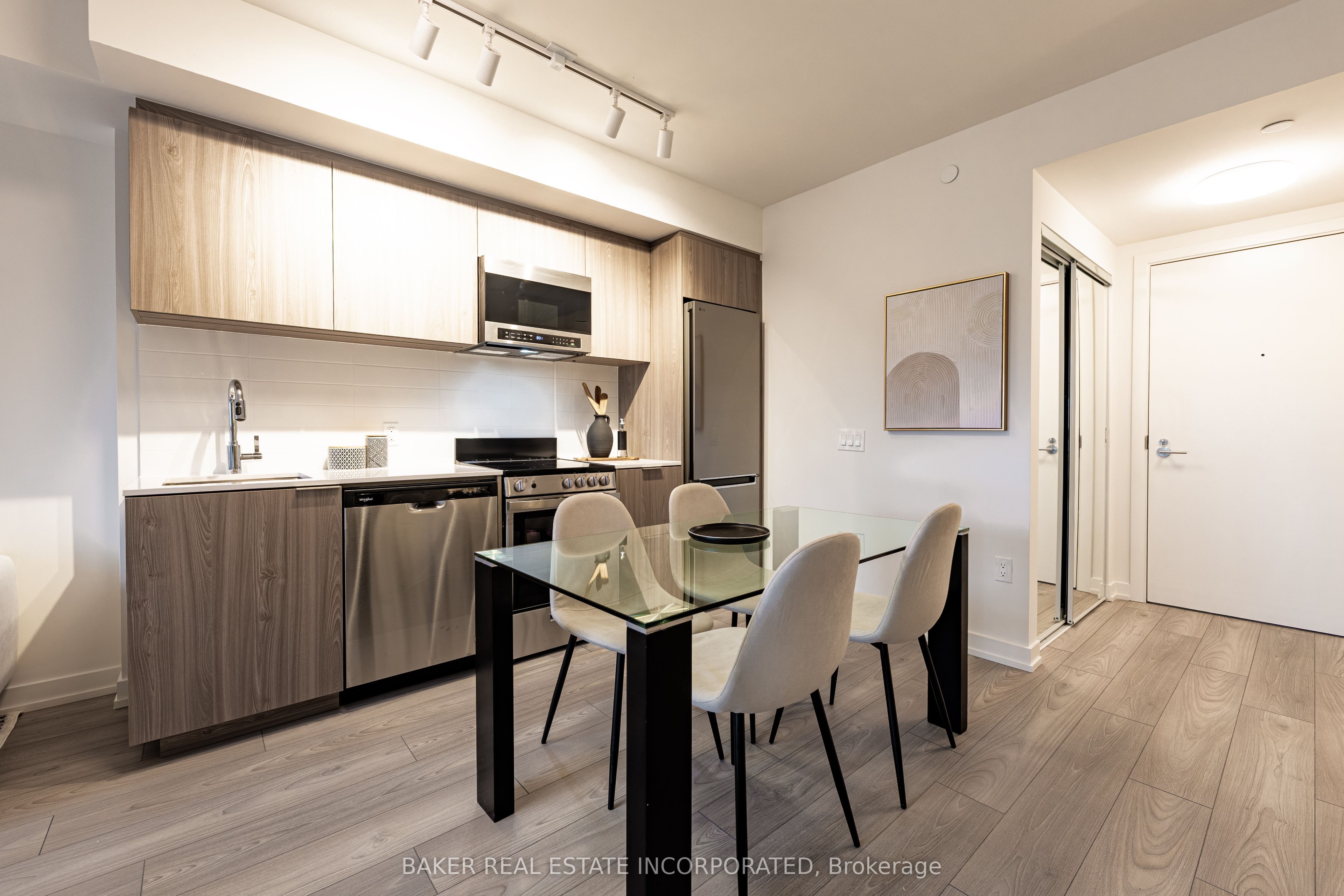 223 Redpath Avenue, #1807