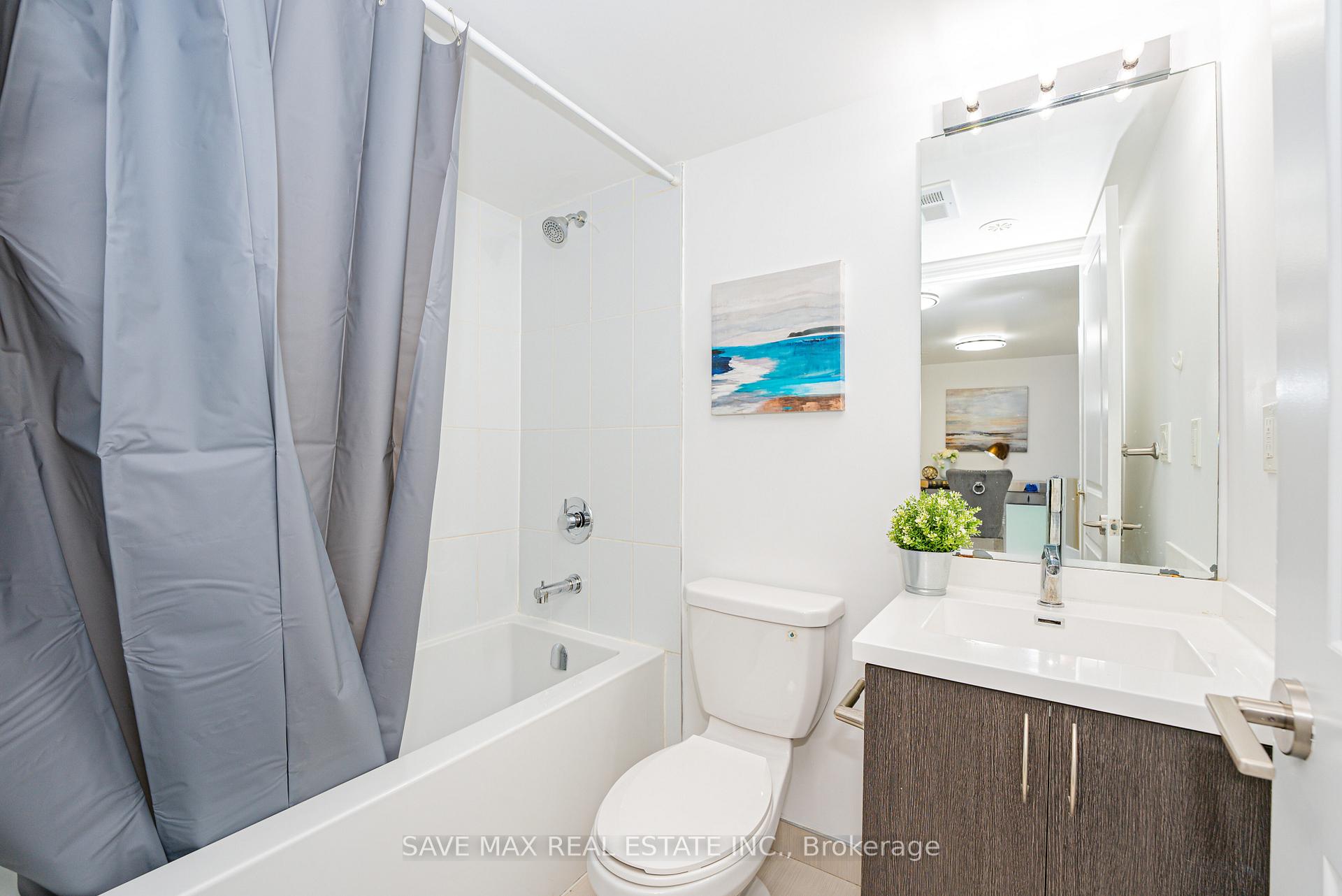 3 Bedrooms Condo at 1070 Progress, Toronto For sale