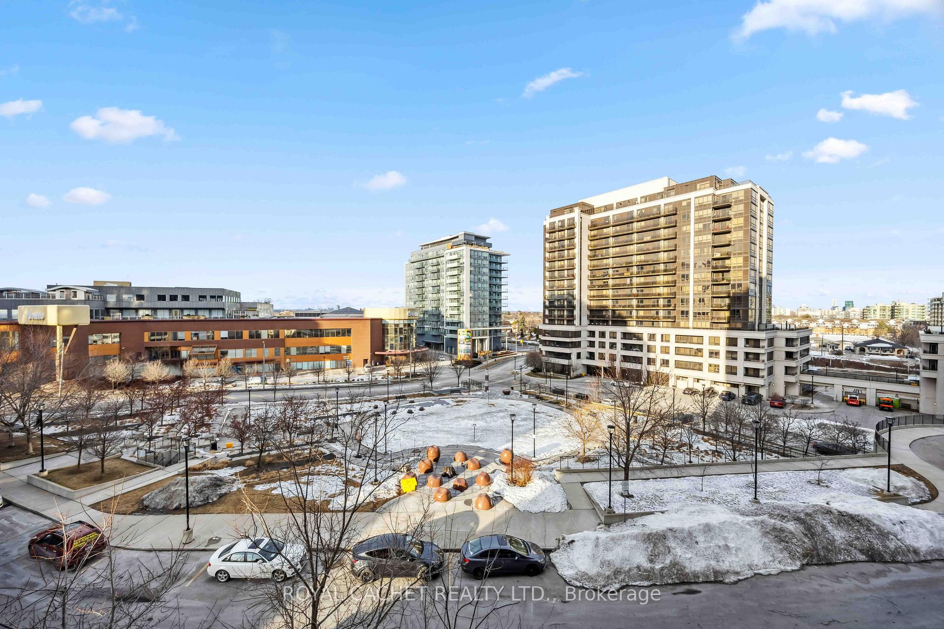 1 Bedroom Condo at 1070 Sheppard,  Toronto For sale