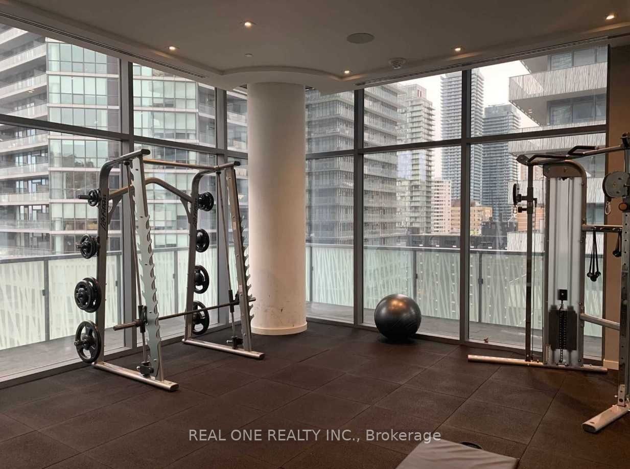 50 CHARLES Street E, #2605